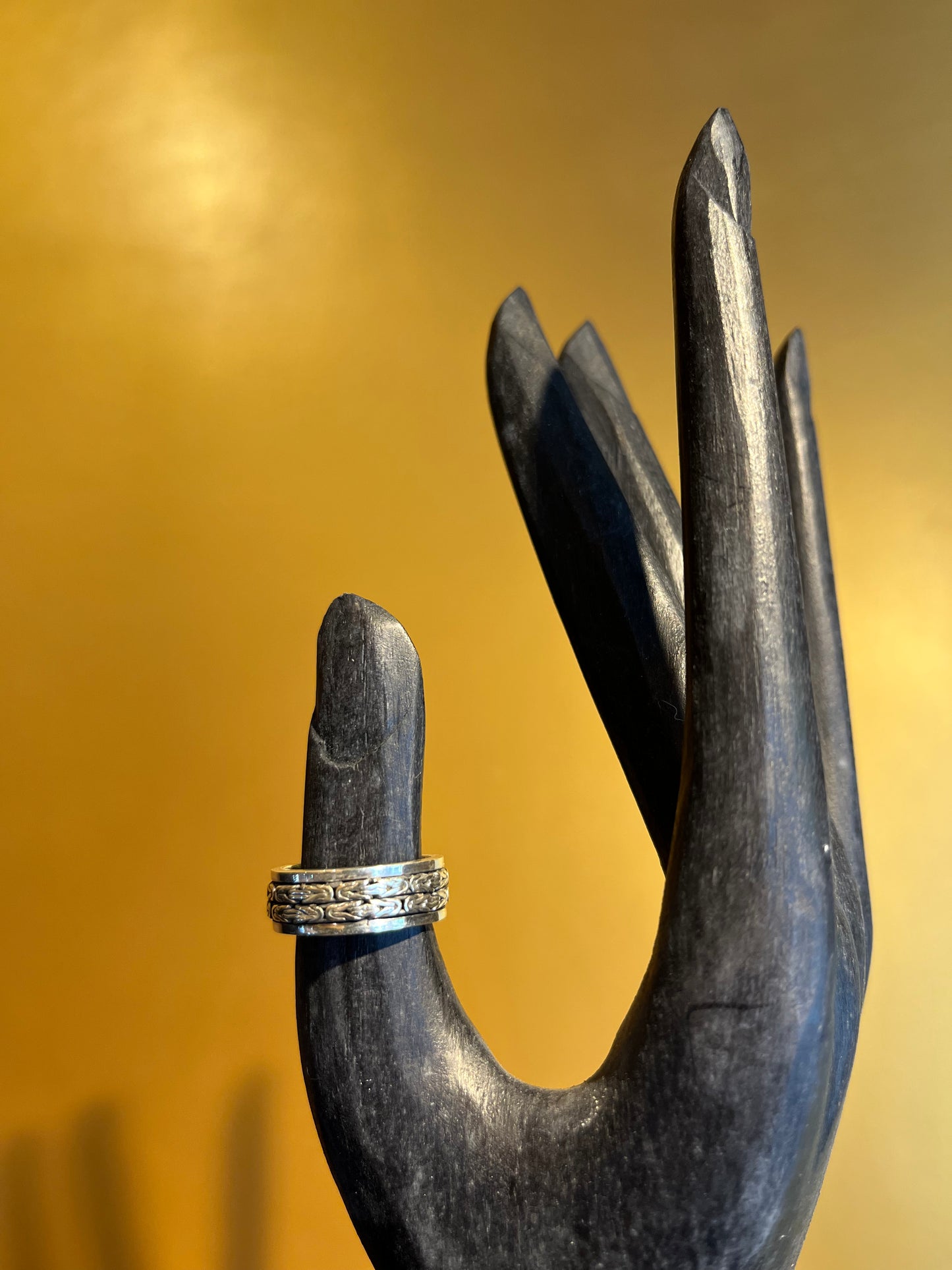 Black Lotus - Black Strip Ring Premium Silver 925
