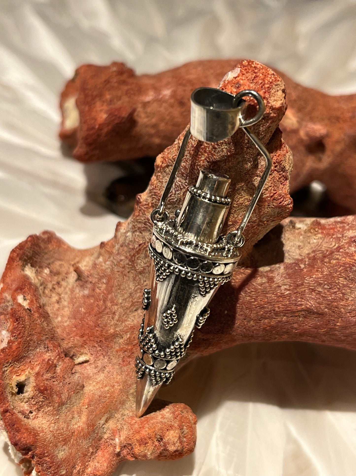 Black Lotus - Cone Box Pendant Premium Silver 925