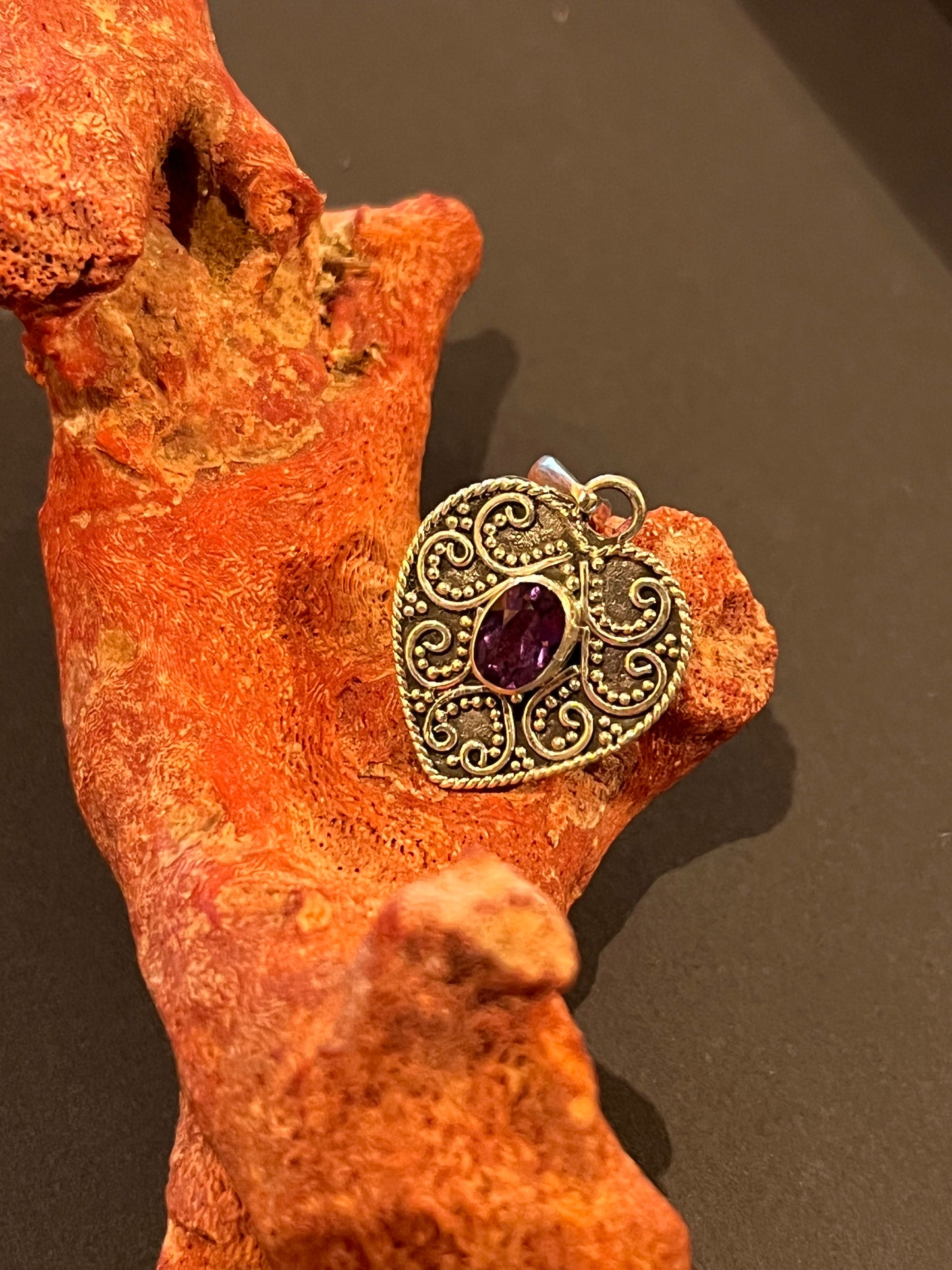 Black Lotus - Amethyst Love Pendant Premium Silver 925