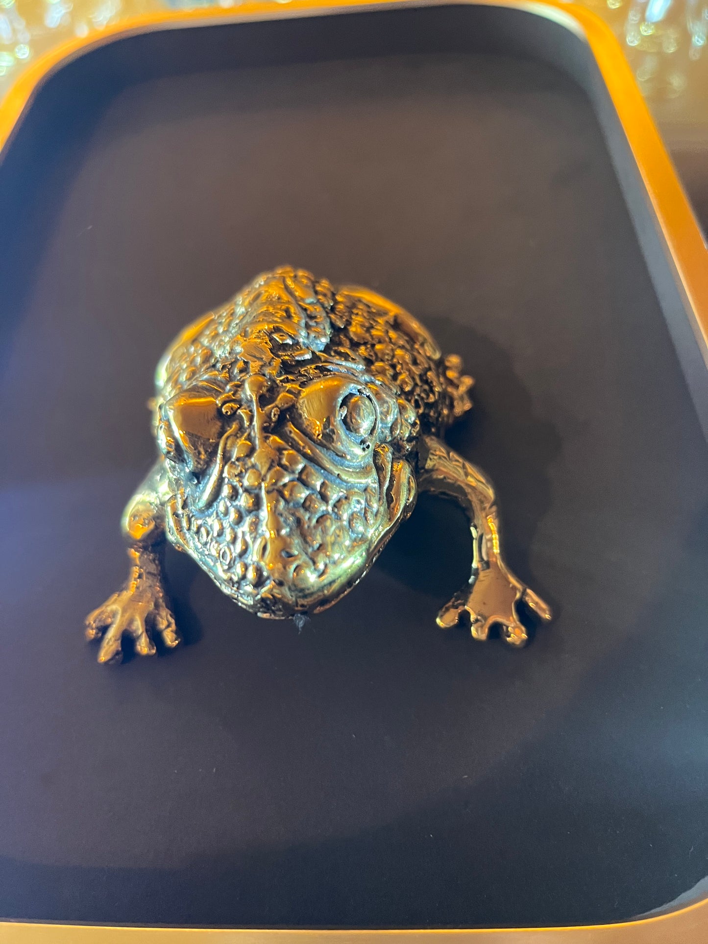 Black Lotus - Brass Frog Spotty