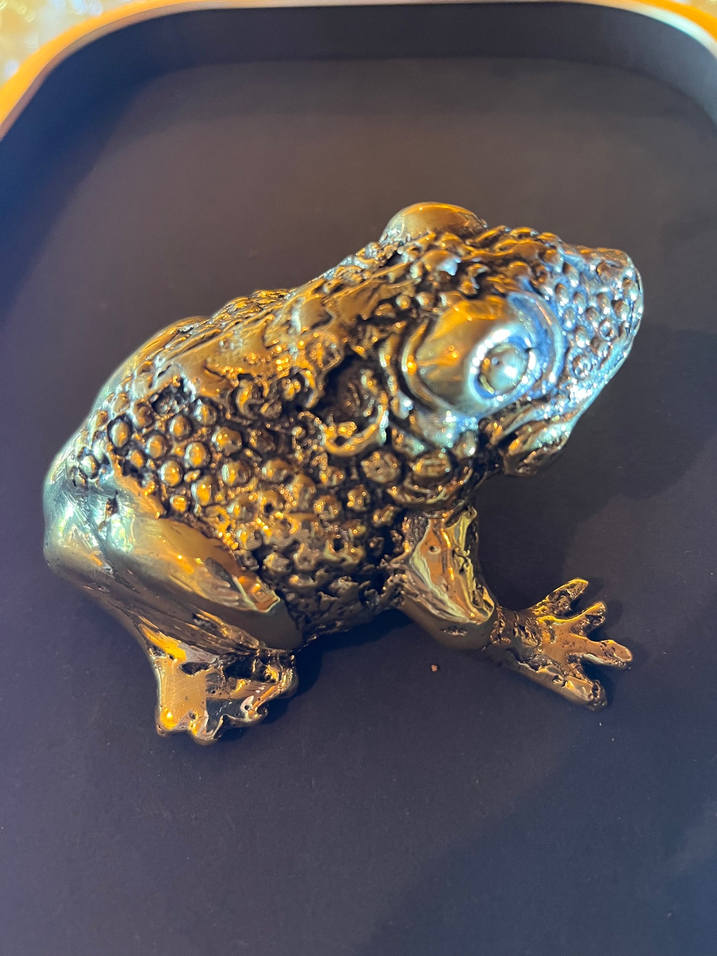 Black Lotus - Brass Frog Spotty