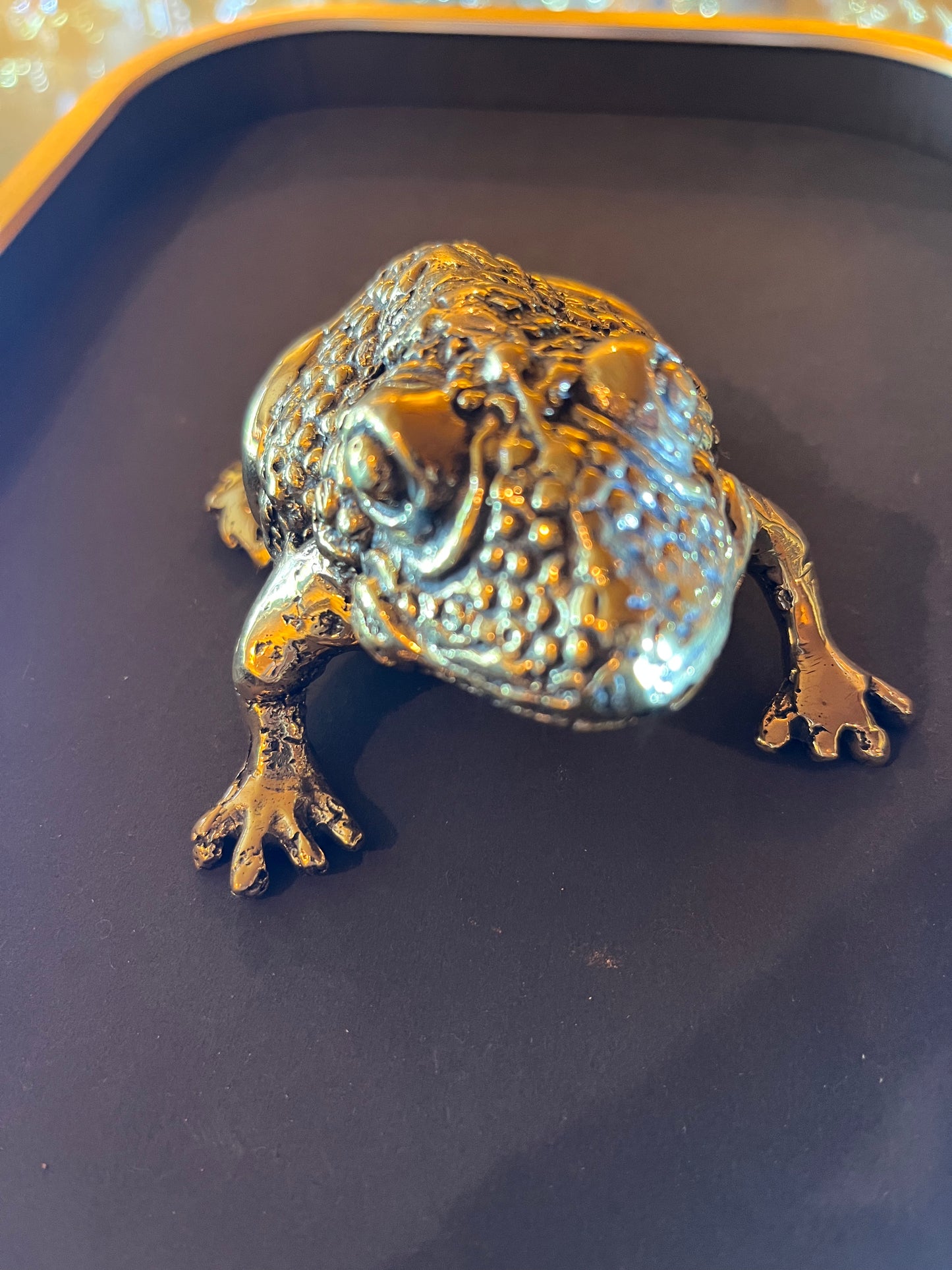 Black Lotus - Brass Frog Spotty