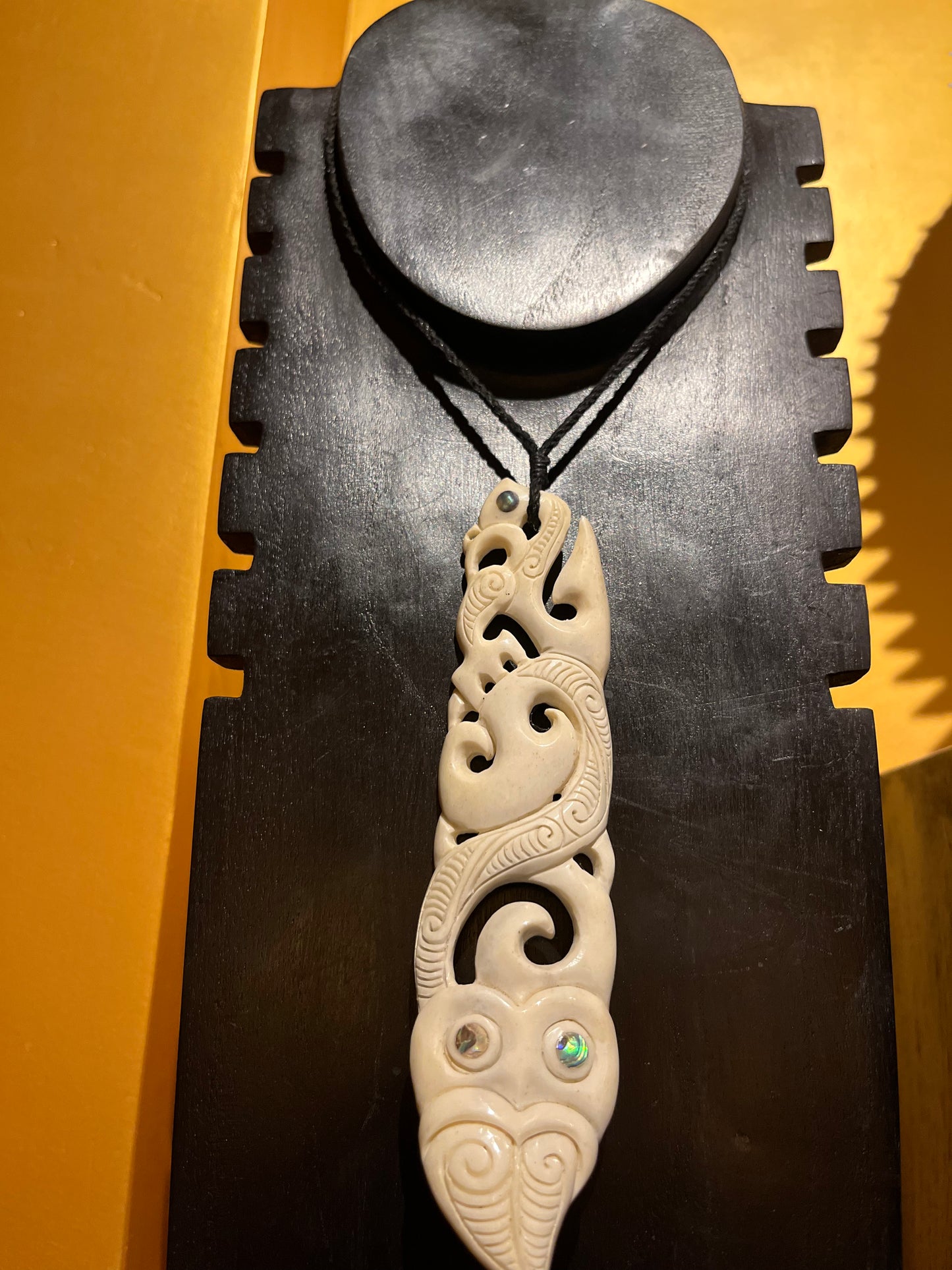 Black Lotus - Bone Necklace Big