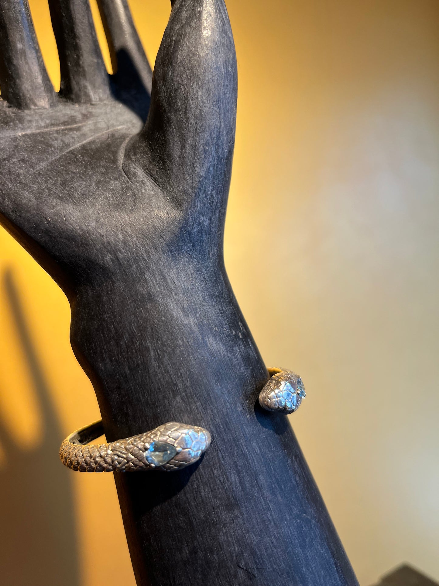 Black Lotus - Cobra Head Bracelets Premium Silver 925
