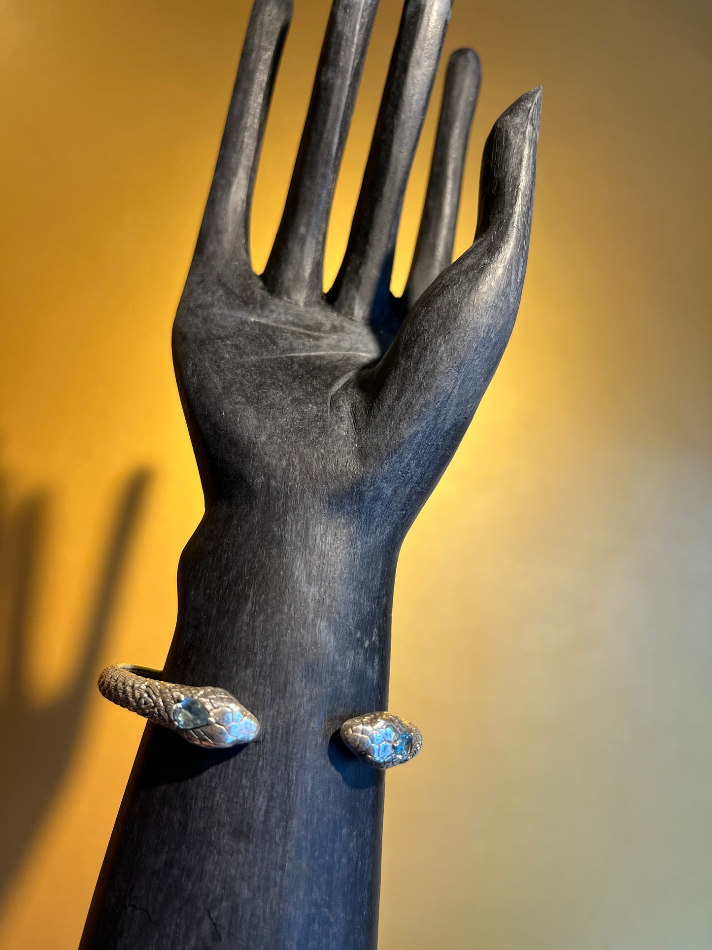 Black Lotus - Cobra Head Bracelets Premium Silver 925
